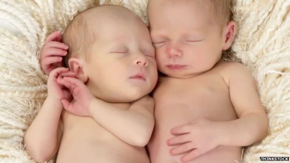 Майка роди децата на други родители заради лекарска грешка | StandartNews.com