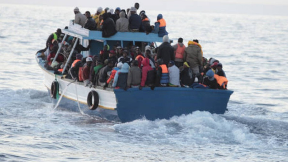 170 емигранти потънаха край Либия  | StandartNews.com
