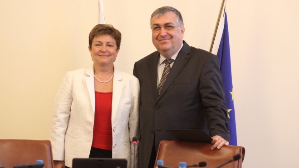 България издига официално Кристалина Георгиева за външен министър на ЕС | StandartNews.com