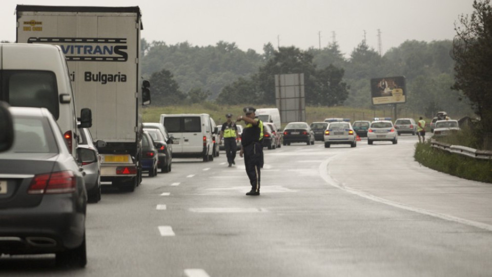 Скъсват от проверки шофьорите в Пиринско | StandartNews.com