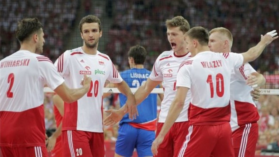 Победа за Полша на старта на Мондиала | StandartNews.com