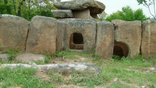 Каменни исполини в Сакар крият тайни 