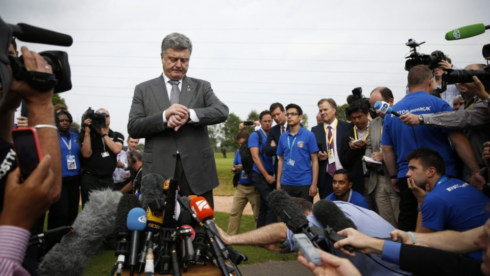 Киев и Донбас слагат оръжие (ОБЗОР) | StandartNews.com