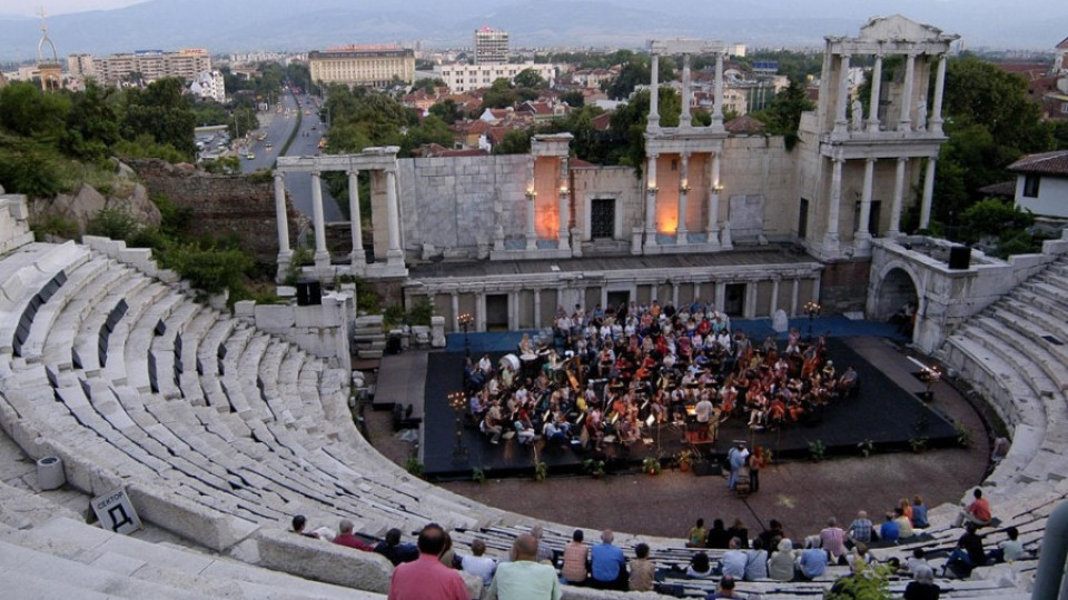 Тотев: Пловдив се приравнява с Атина и Марсилия | StandartNews.com