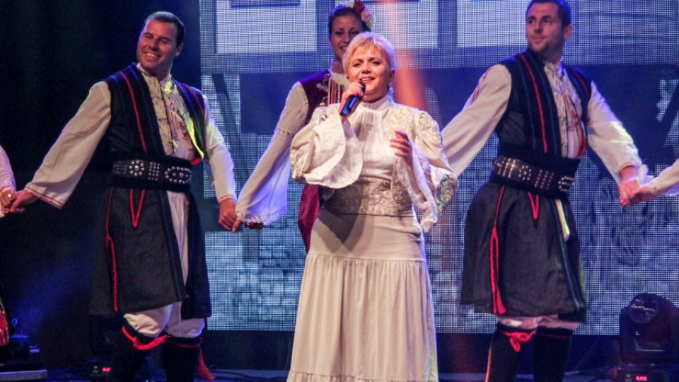 Чакърдъкова с концерт и реч в Сандански | StandartNews.com
