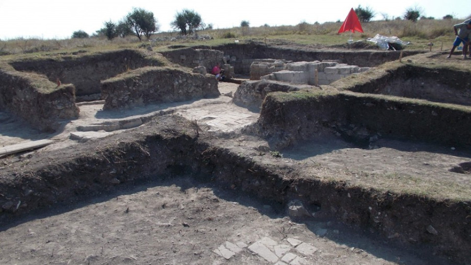 Уникална по размери епископска базилика откриха археолози в древна Залдапа | StandartNews.com