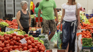 НАП и БАБХ започват проверки по пазарите и тържищата