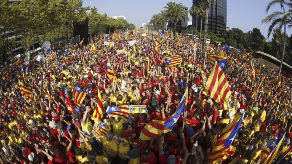 1,8 млн. каталунци искат независимост | StandartNews.com
