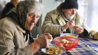 Топла храна за 70 души в Момчилград