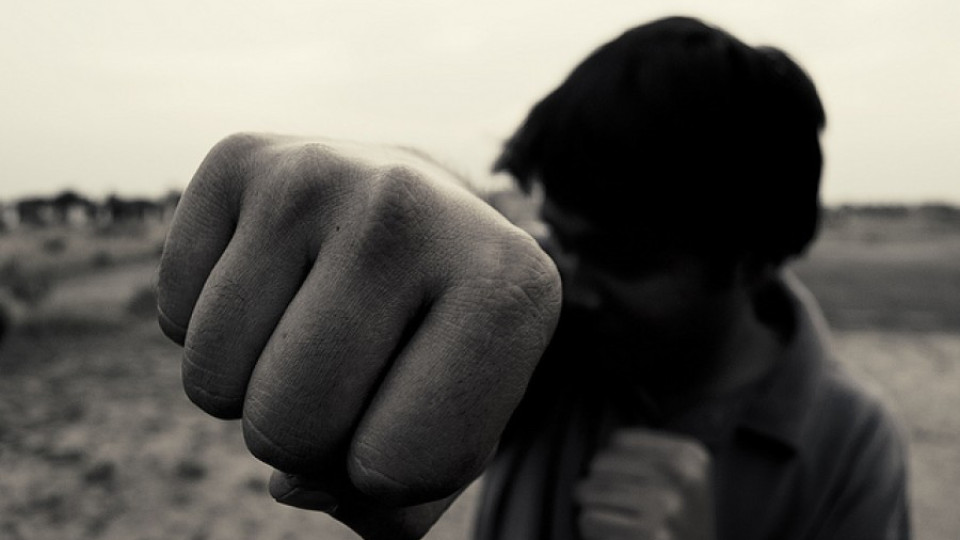 Изправят на съд мъж за бой на бебе | StandartNews.com