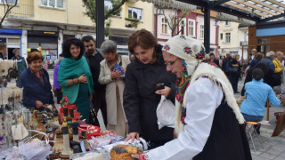Кандидат-депутати oт ГЕРБ гости на Седмицата на българските занаяти