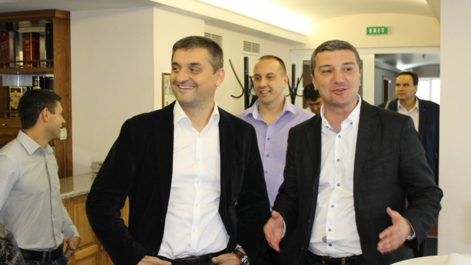 Кирил Добрев и Драгомир Стойнев се срещнаха с бизнеса в Габрово и Севлиево | StandartNews.com