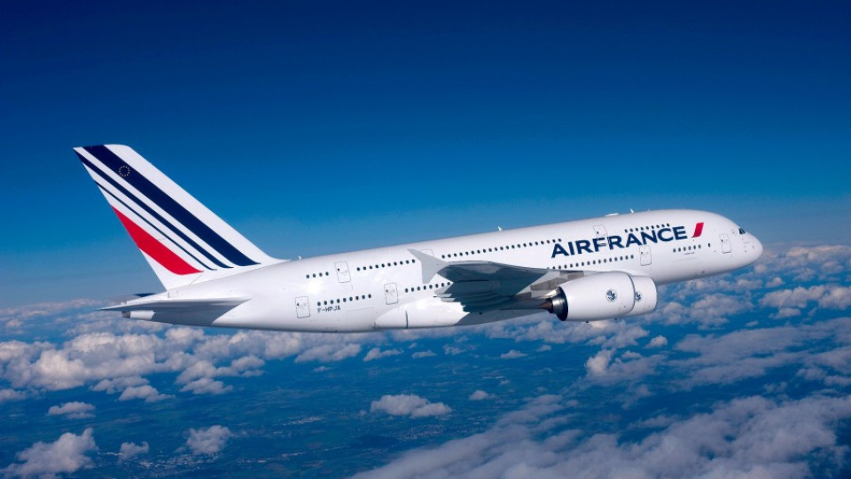Ер Франс отмени 60% от полетите си | StandartNews.com