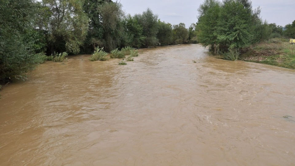 Малка река надмина Огоста | StandartNews.com