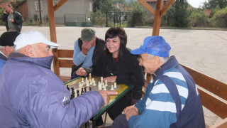 Корнелия Нинова: Ще продължа битката за българските производители