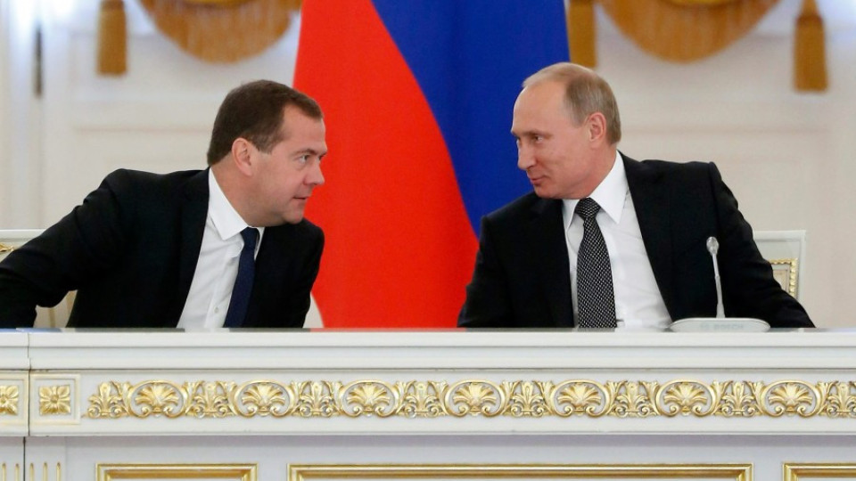 Медведев подписа указ за "защитни мита" спрямо украински стоки | StandartNews.com