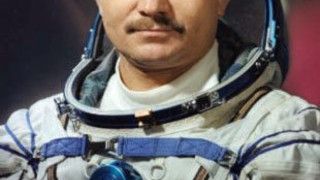 Почина космонавтът Анатолий Березовой