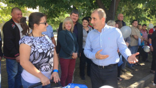 Цветанов: ГЕРБ работи за това да има шанс за всеки знаещ и можещ