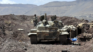 САЩ евакуират дипломати от Йемен