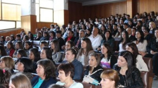 Над 800 студенти изпълниха залите на Филиал „Любен Каравелов” Кърджали  
