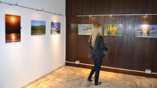 Подредиха красиви снимки в радио