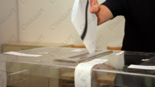 Изборният ден започна безпроблемно и за българите в чужбина