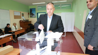 Станишев: Гласувах за управление, което гарантира грижа за хората