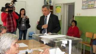 Валери Симеонов: Гласувам за спасението на България