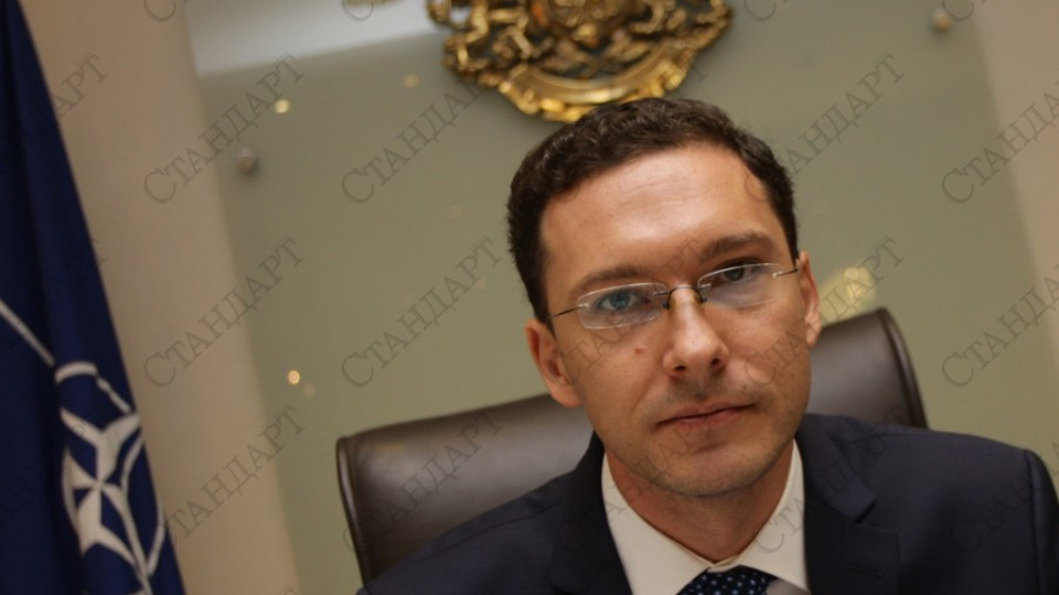 Външният министър: България не дължи обяснения пред трети страни | StandartNews.com