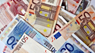 Наш измами гръцки министър с €24 000