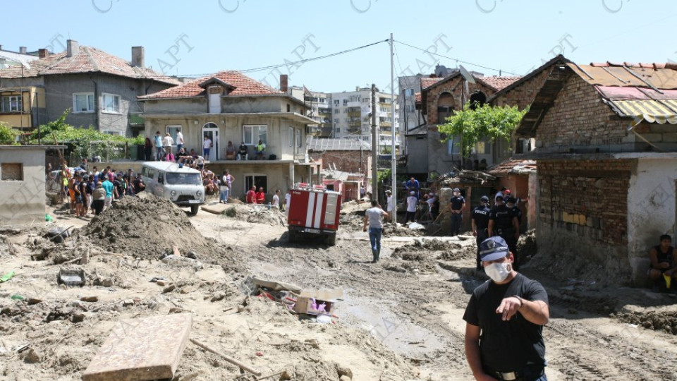 Последен ден за получаване на помощи след наводненията в "Аспарухово" | StandartNews.com