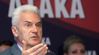 Сидеров отново напусна срещата при президента