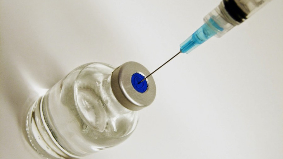 Поръчват шествалентната ваксина без търг | StandartNews.com