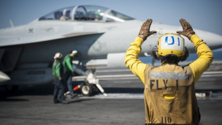САЩ пуснаха военни доставки на кюрдите край Кобане
