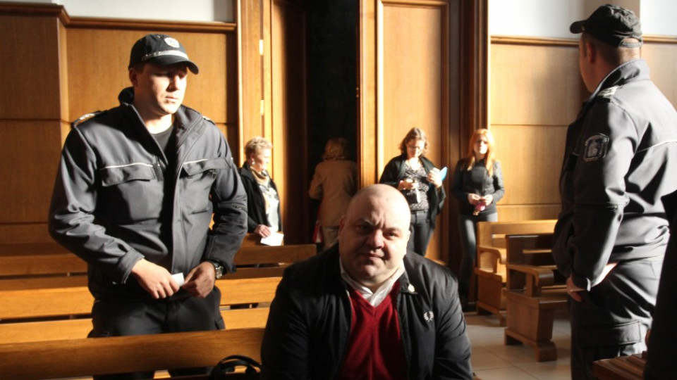 Чеци се бои от бесило в килията | StandartNews.com
