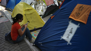 Протестиращи и власт в Хонконг с частично съгласие в първия кръг от преговори