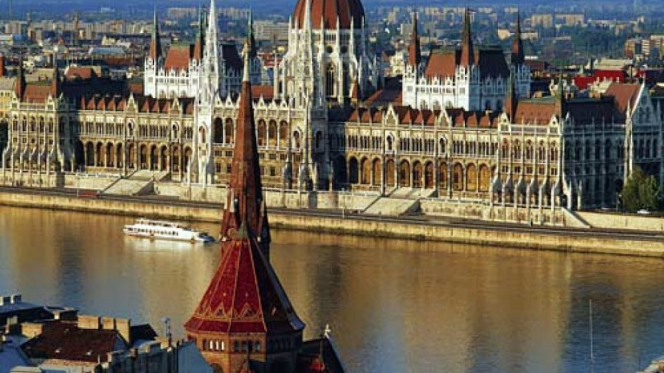 Унгария с данък интернет | StandartNews.com