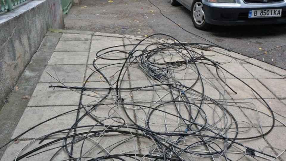 Откраднат кабел предизвика авария и унищожи електроуреди | StandartNews.com