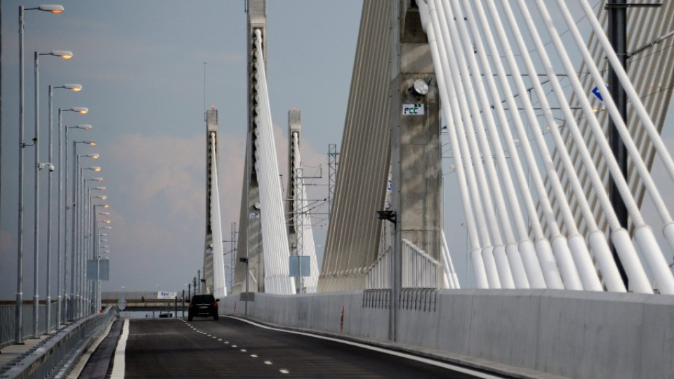 Около 1 млн. евро са приходите от такси на Дунав мост 2 | StandartNews.com