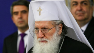 Патриарх Неофит отива за троен празник на сливенския митрополит