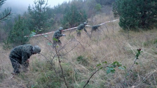 Спецгрупа от Сухопътните войски продължава с помощта след взрива в „Миджур"