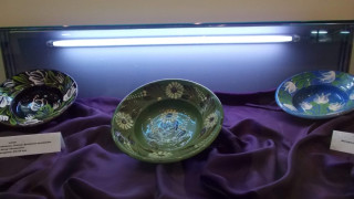 С кралско вино представиха унгарско приложно изкуство