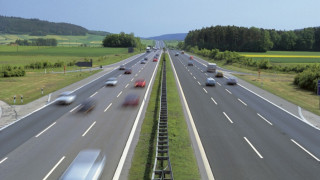 Германия въведе пътна такса за чужденците