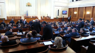 Депутатите не приеха оздравяването на банки с отрицателен капитал