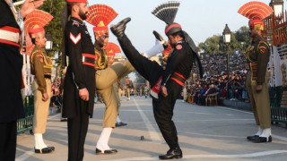 Атентат отмени съвместна церемония на Индия и Пакистан