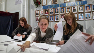 ОБЗОР: Изборите в Донбас пак скарват Москва и Запада
