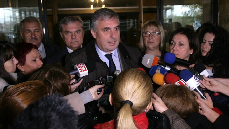 Калфин: Ще потърсим варианти за участие в правителството | StandartNews.com