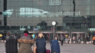 Германия остава 5 дни без влакове