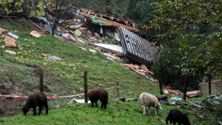 Две жертви на силни бури в Швейцария