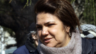 Стискам им палци на министрите за куража
